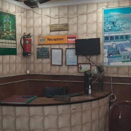 כלכותה Khaja Habib Hotel מראה חיצוני תמונה